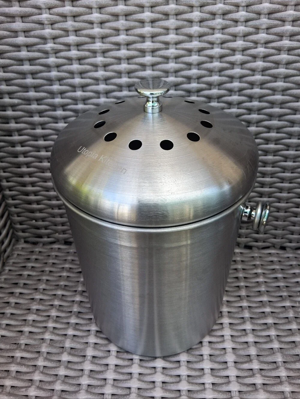 NEW Utopia Kitchen Stainless Steel Kitchen Compost Bin - Brushed Silver